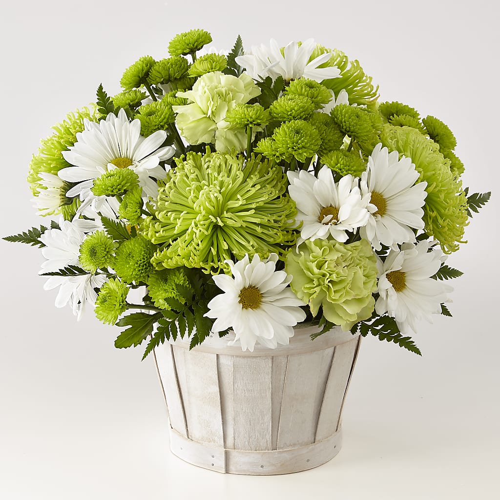 Lucky Charm Basket (Standard) – The Flower Shop For All Occasions, California MO