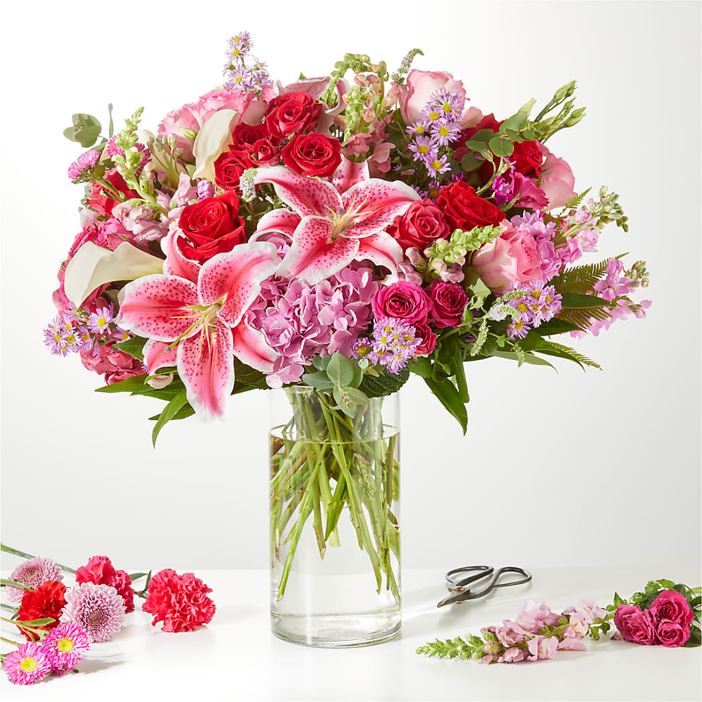Swooning Over You - A Luxury Florist Original – The Flower Shop For All Occasions, California MO