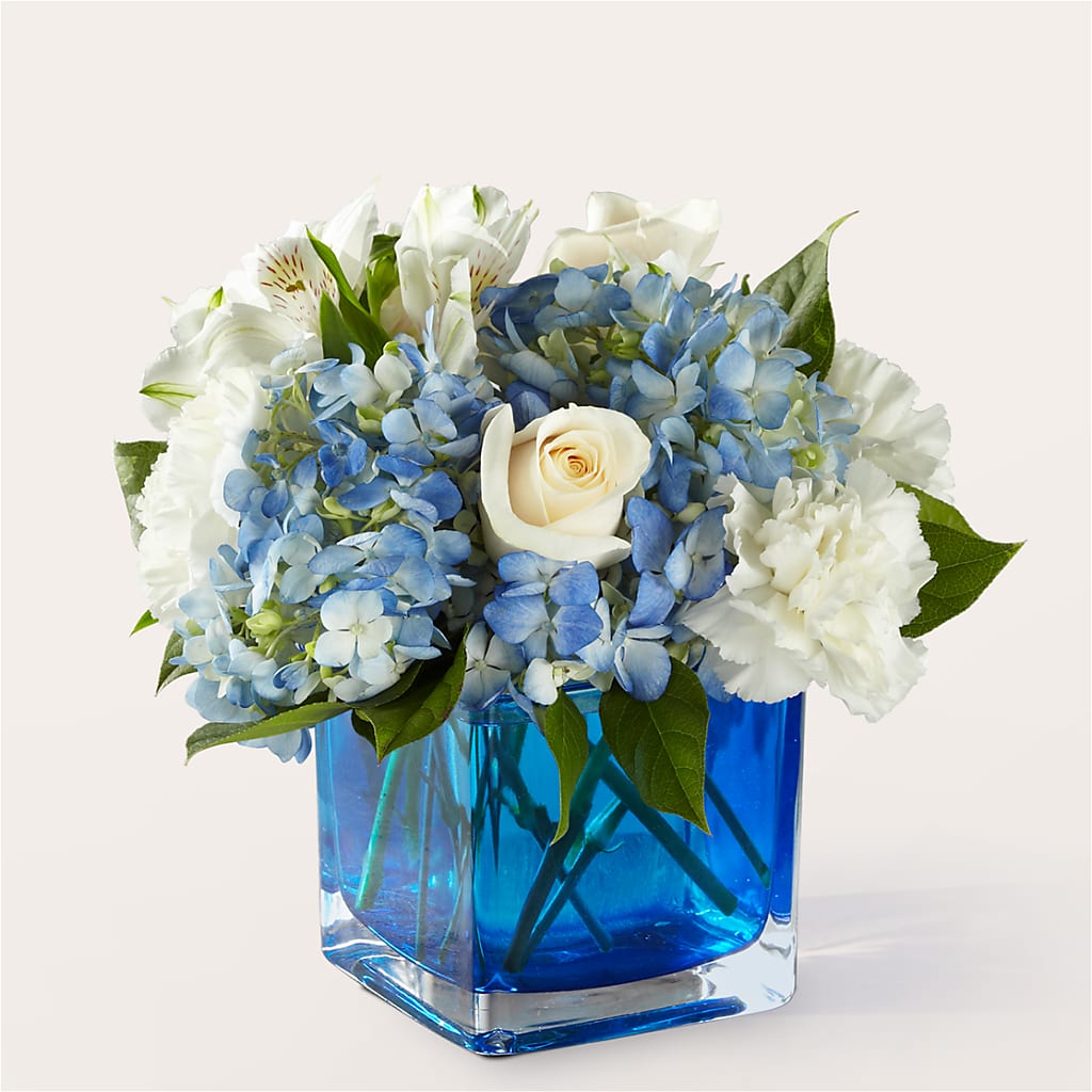 Soothing Waters Bouquet – The Flower Shop For All Occasions, California MO