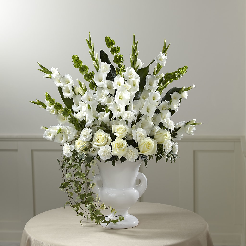 Fond Reflections Arrangement – The Flower Shop For All Occasions, California MO