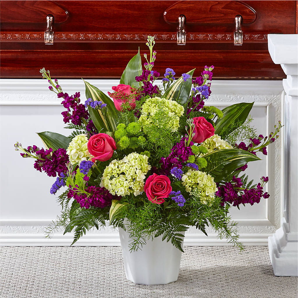 Beautiful Horizons Floor Basket – The Flower Shop For All Occasions, California MO