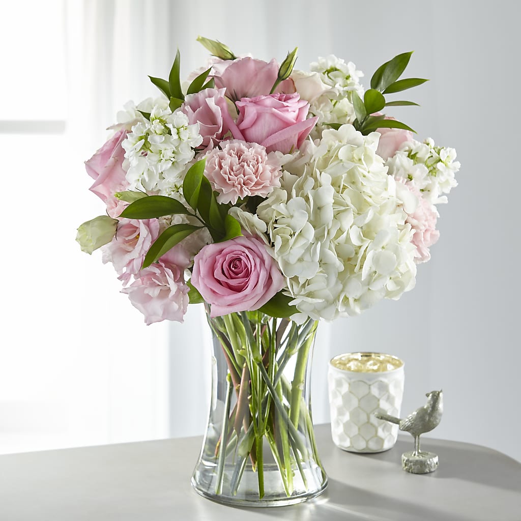 Guiding Grace Bouquet – The Flower Shop For All Occasions, California MO
