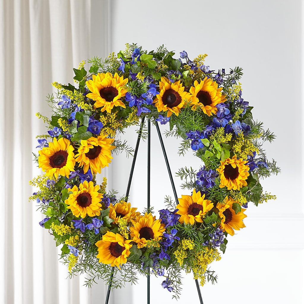 Bright Rays Wreath – The Flower Shop For All Occasions, California MO