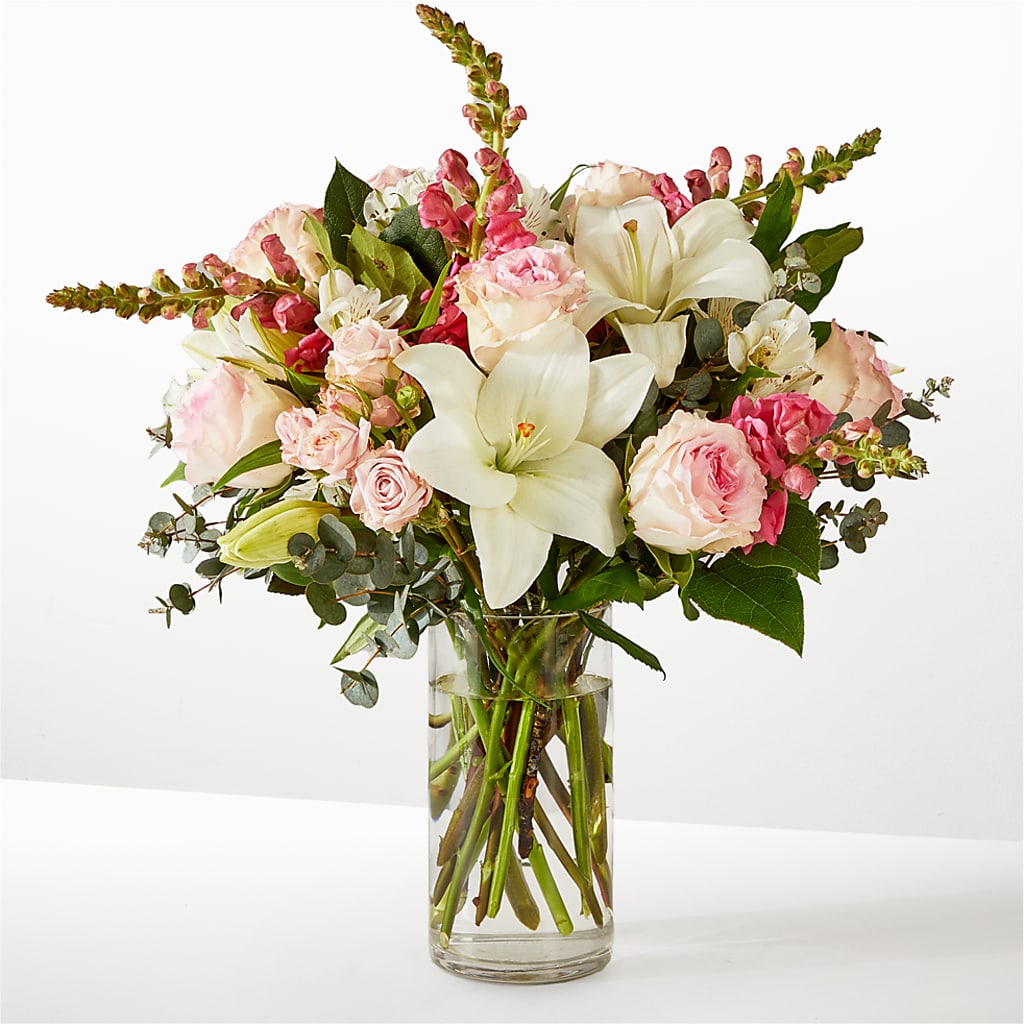 Ballet Slippers Bouquet – The Flower Shop For All Occasions, California MO