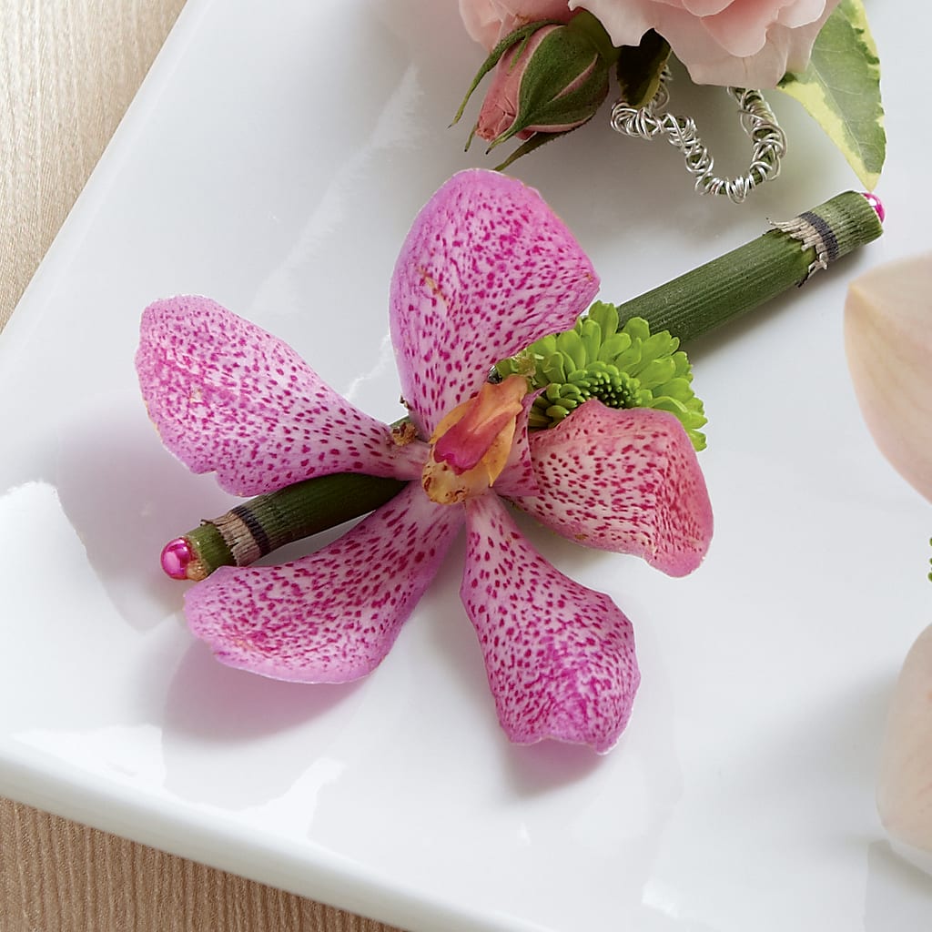 Pink Mokara Boutonniere – The Flower Shop For All Occasions, California MO