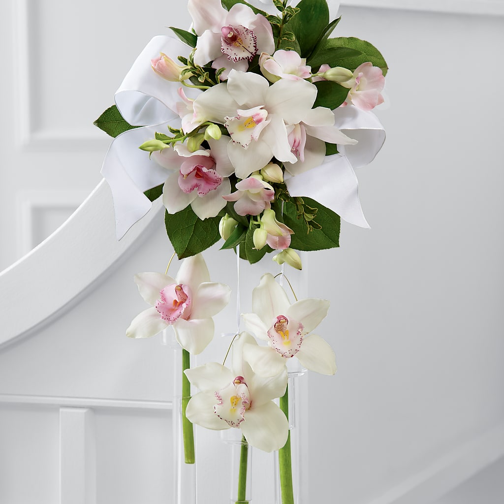Perfect Entrance Pew Arrangement – The Flower Shop For All Occasions, California MO