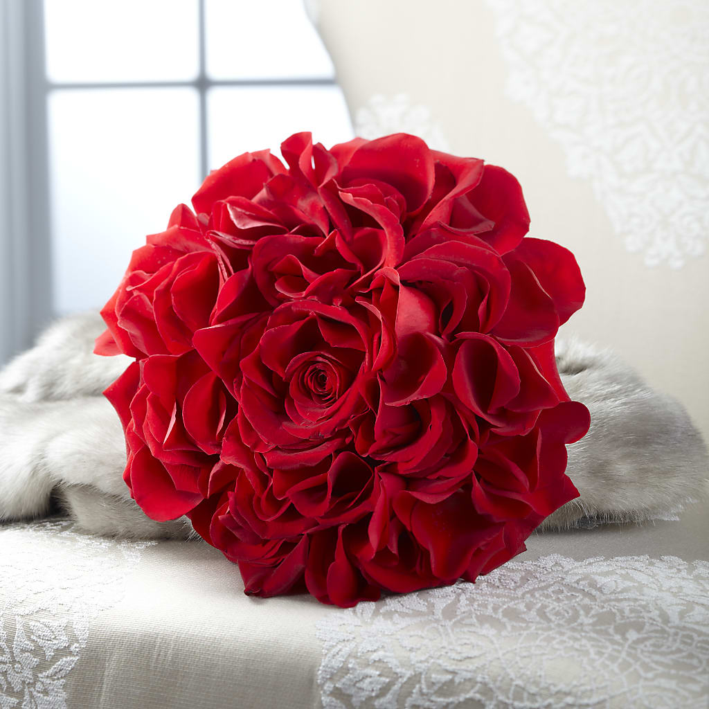 Composite Rose Bouquet – The Flower Shop For All Occasions, California MO