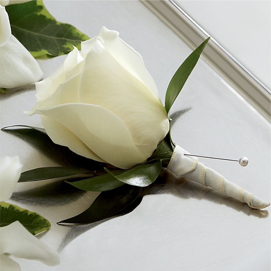 White Rose Boutonniere – The Flower Shop For All Occasions, California MO