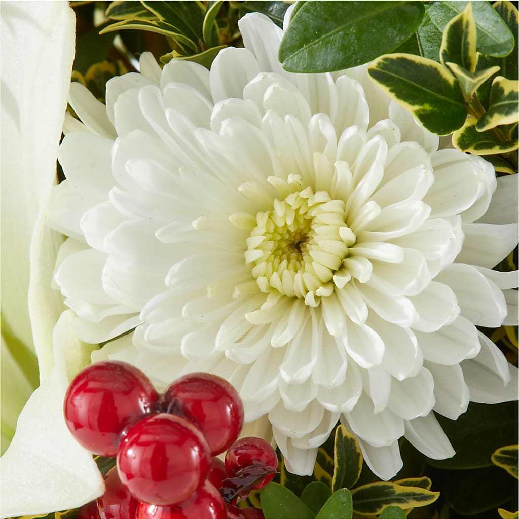 Festive Moments Tree –  The Flower Shop For All Occasions, California MO