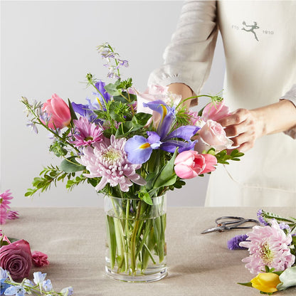 Pastel Tradition - A Florist Original –  The Flower Shop For All Occasions, California MO