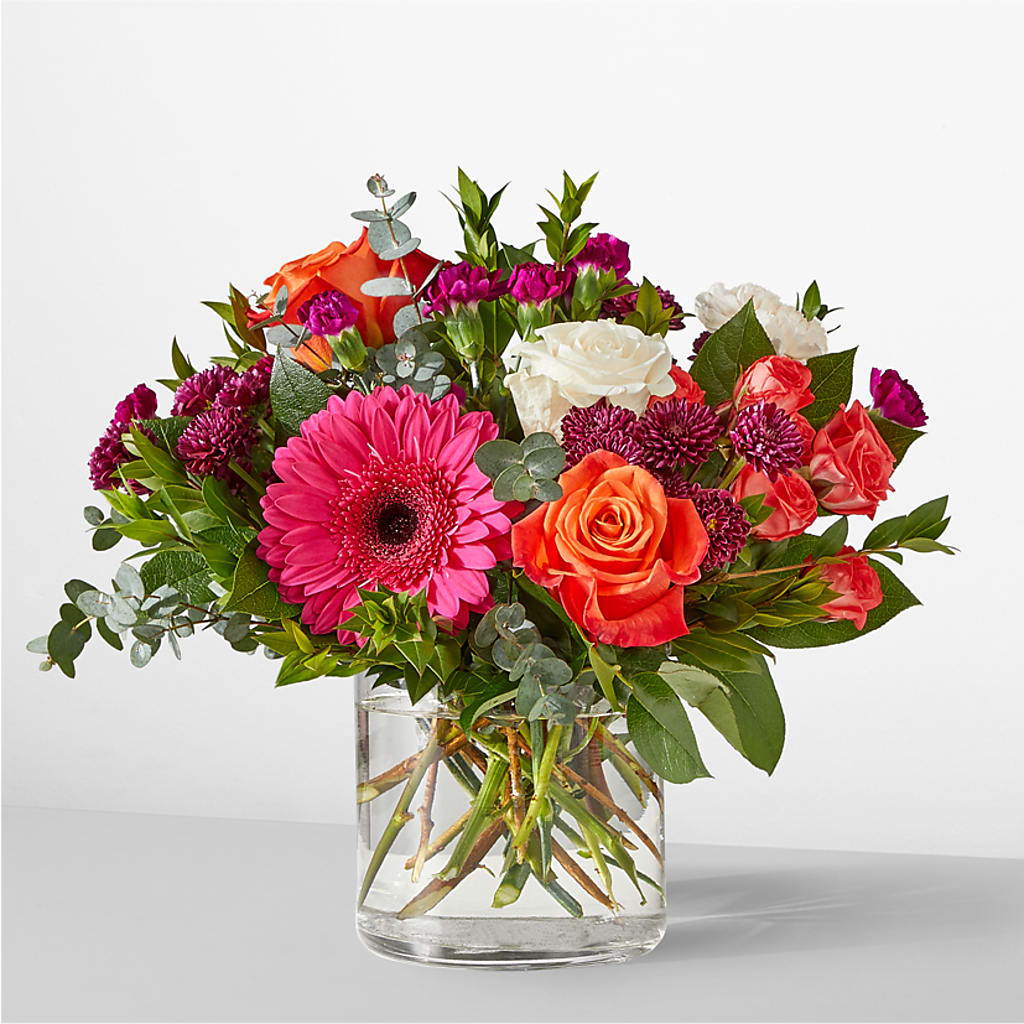 Smell the Roses Bouquet –  The Flower Shop For All Occasions, California MO