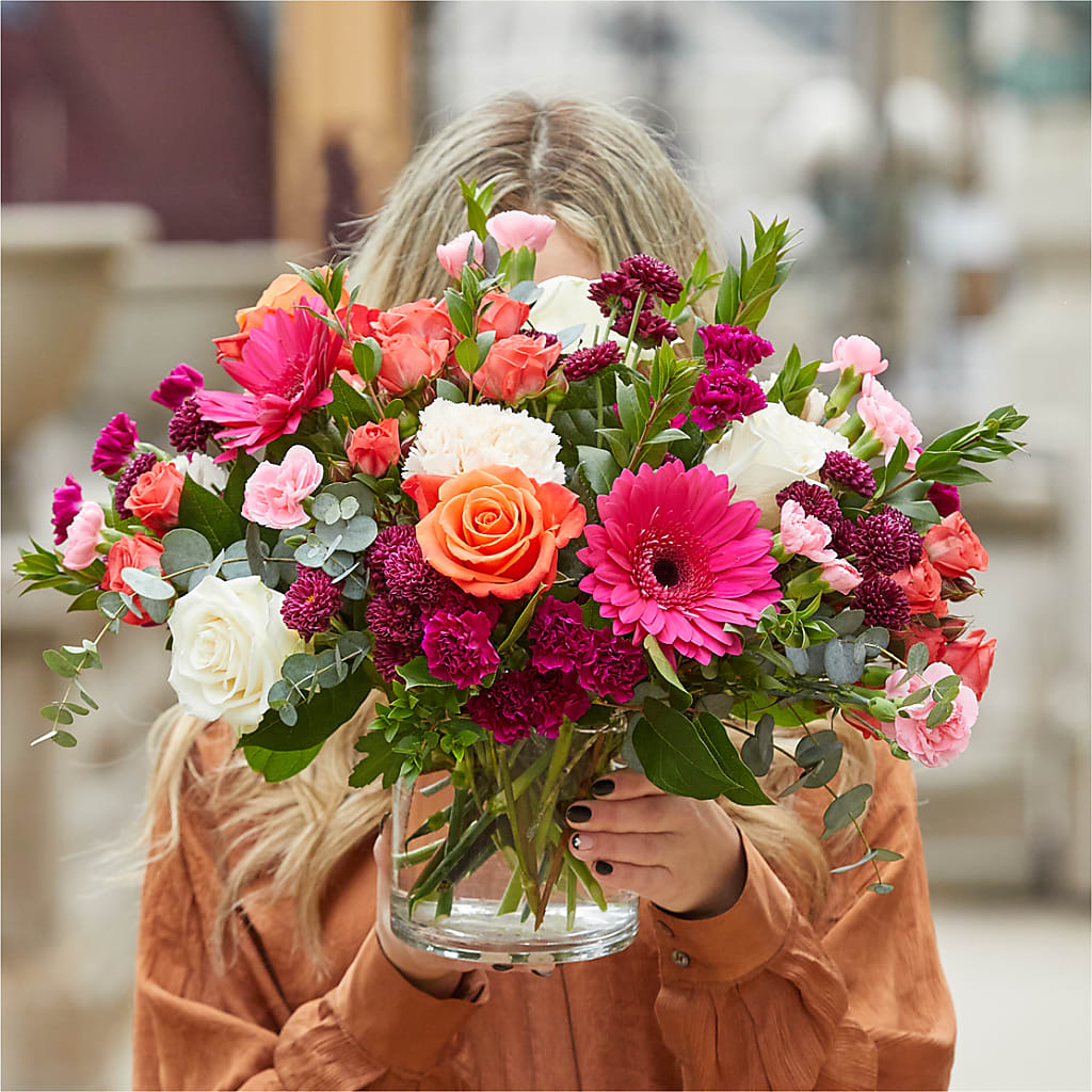 Smell the Roses Bouquet –  The Flower Shop For All Occasions, California MO