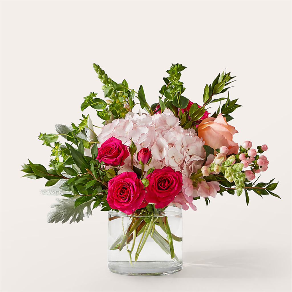 Glitz & Glam Bouquet –  The Flower Shop For All Occasions, California MO