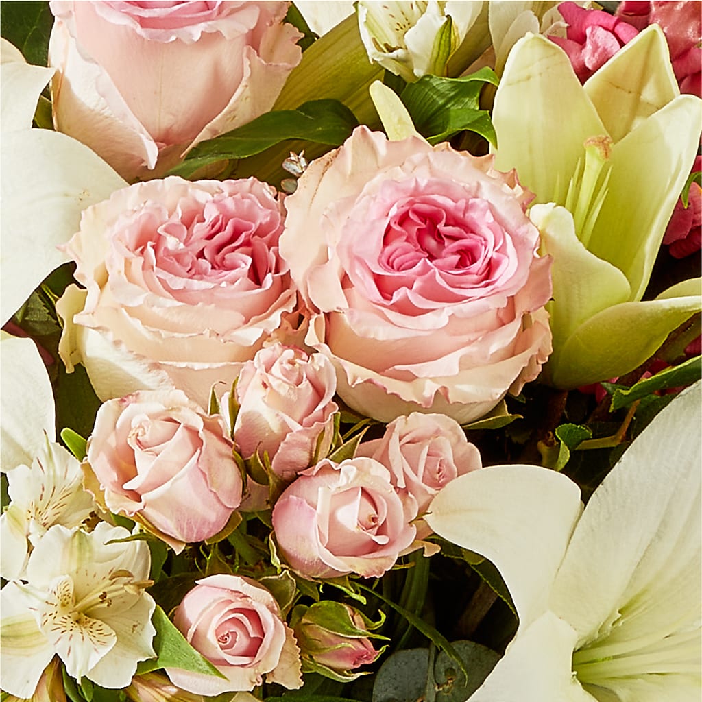 Ballet Slippers Bouquet –  The Flower Shop For All Occasions, California MO